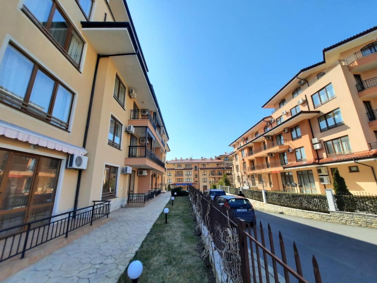 Menada Sky Dreams Sveti Vlas Exterior foto
