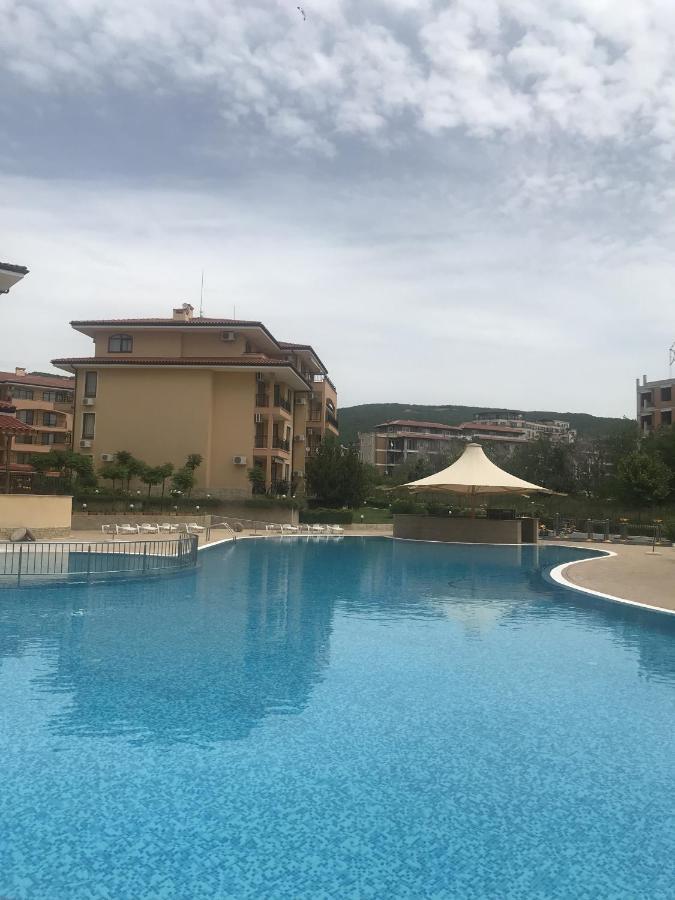 Menada Sky Dreams Sveti Vlas Exterior foto